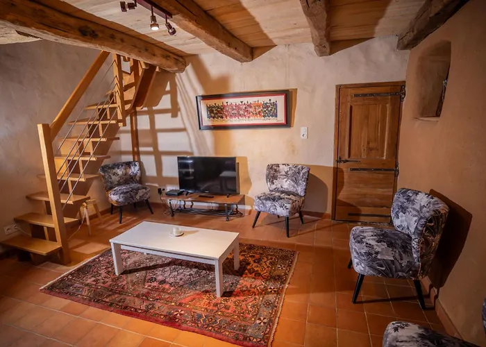 L'oustal Du Larzac, En Aveyron בית נופש *