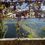 L'oustal Du Larzac, En Aveyron 펜션 *