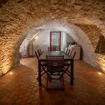L'oustal Du Larzac, En Aveyron * La Bastide-Pradines