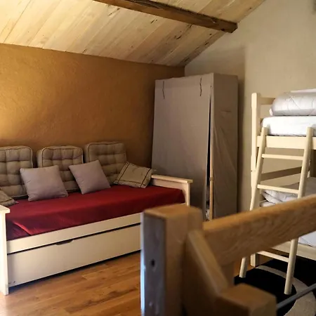 L'oustal Du Larzac, En Aveyron Ferienhaus