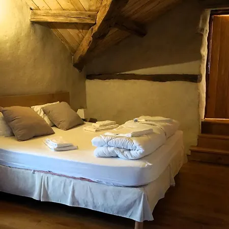 L'oustal Du Larzac, En Aveyron Nyaraló La Bastide-Pradines