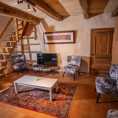 L'oustal Du Larzac, En Aveyron Ferienhaus *