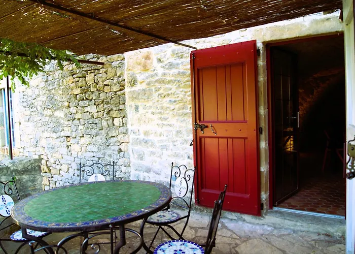 L'oustal Du Larzac, En Aveyron