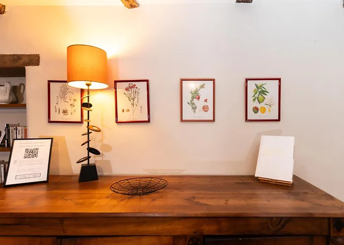 L'oustal Du Larzac, En Aveyron