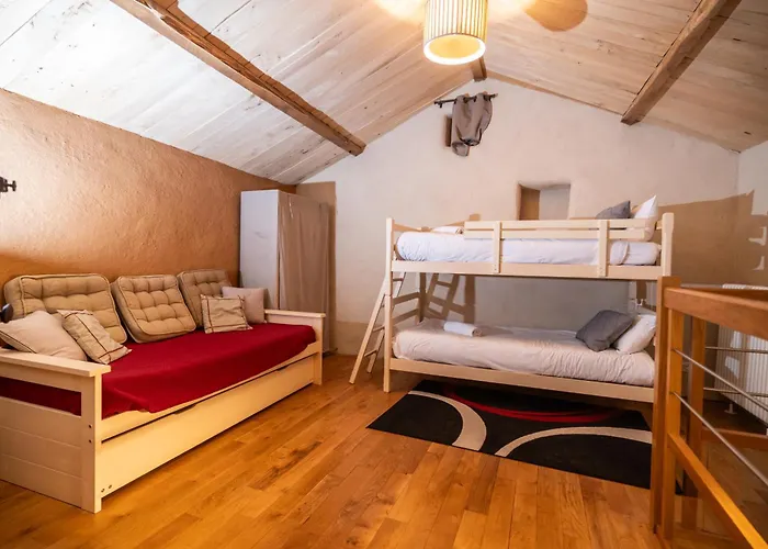 L'oustal Du Larzac, En Aveyron Feriehus