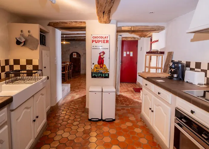 Feriehus L'oustal Du Larzac, En Aveyron *